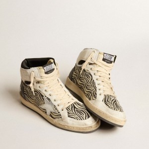 Golden Goose Sky-Star LAB Sneakers In Zebra Nappa With Textured Silver Leather Star GMF00230.F005069.82471