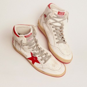 Golden Goose Sky-Star Sneakers In White Nappa With Red Star And Heel Tab GWF00230.F002190.10350