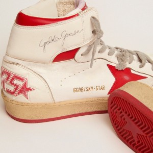 Golden Goose Sky-Star Sneakers In White Nappa With Red Star And Heel Tab GWF00230.F002190.10350