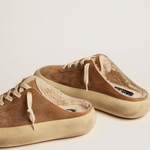 Golden Goose Space-Star Sabot Sneakers In Tobacco-colored Suede With Shearling Lining GWF00348.F002997.55353