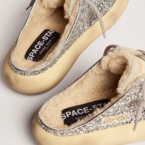 Golden Goose Space-Star Sabot Sneakers In Silver Glitter And Shearling Lining GWF00322.F002999.70136