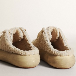 Golden Goose Space-Star Sabots Sneakers In Beige Shearling With White Leather Star GWF00349.F003333.15292