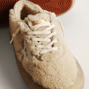 Golden Goose Space-Star Sneakers In Beige Shearling With White Leather Star And Metallic Leather Heel Tab GMF00346.F003337.15292