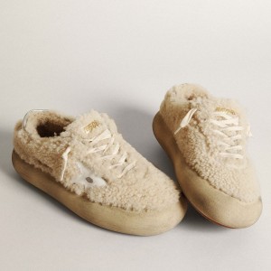 Golden Goose Space-Star Sneakers In Beige Shearling With White Leather Star And Metallic Leather Heel Tab GWF00346.F003337.15292