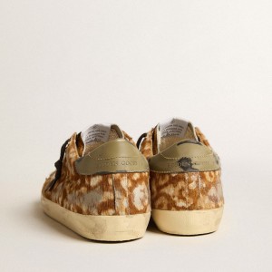 Golden Goose Super-Star LAB Sneakers Sneakers In Leopard Pony Skin With Gold Star And Gray Heel Tab GMF00101.F003578.81879