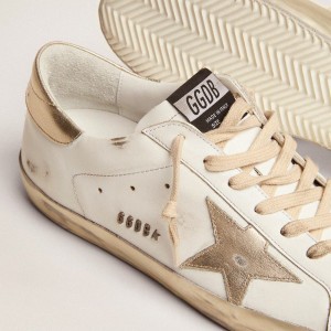 Golden Goose Super-Star Sneakers With Gold Sparkle Foxing And Lettering GMF00101.F000316.10272