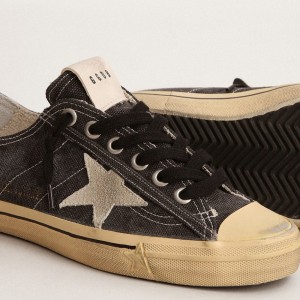 Golden Goose V-Star LTD Sneakers In Black Canvas With Ice-gray Star And Heel GWF00129.F003088.90184