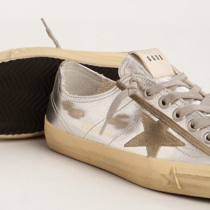 Golden Goose V-Star LTD Sneakers In Silver Laminated Leather GWF00129.F003091.70136