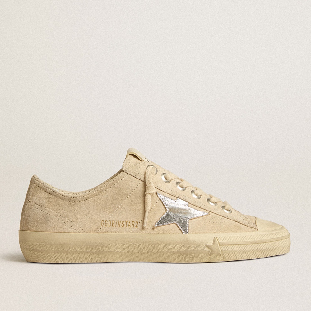 Golden Goose V-Star Sneakers In Pearl Suede With Silver Metallic Leather Star GWF00129.F005298.15542