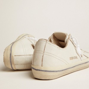 Golden Goose V-Star Sneakers In Vintage Effect Leather GWF00129.F000334.10100