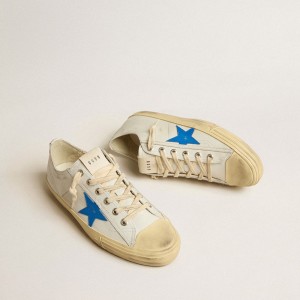 Golden Goose V-Star Sneakers In White Leather With Light Blue Leather Star GMF00129.F005297.10793