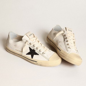 Golden Goose V-Star Sneakers In White Nappa Leather With A Black Glitter Star GWF00129.F003922.10432