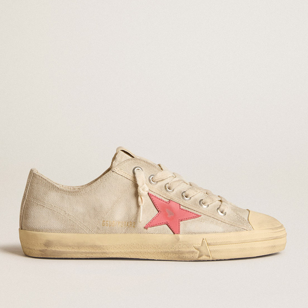 Golden Goose V-Star Sneakers In Light Gray Canvas With A Red Leather Star