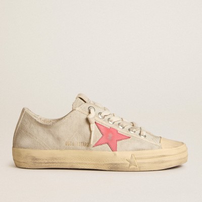 Golden Goose V-Star Sneakers In Light Gray Canvas With A Red Leather Star